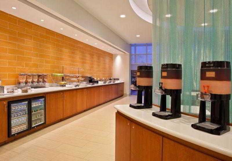 Springhill Suites Pittsburgh Southside Works Restaurante foto